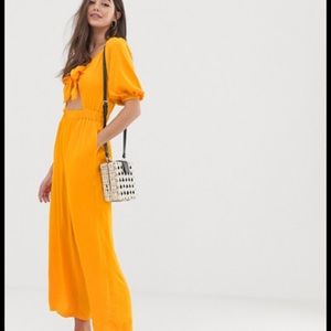 BRAND NEW! ASOS Tea Jumpsuit w Puff Sleeves Size 6